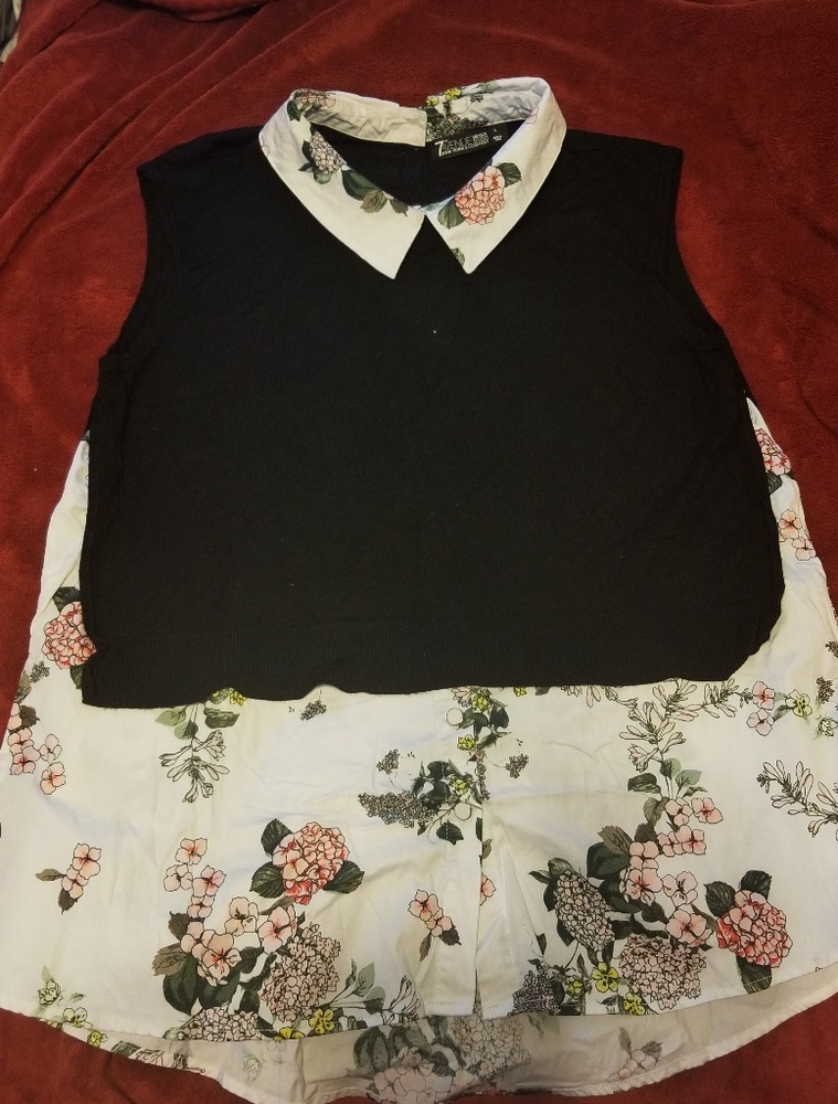 🌞 Sleeveless dressy top🌞